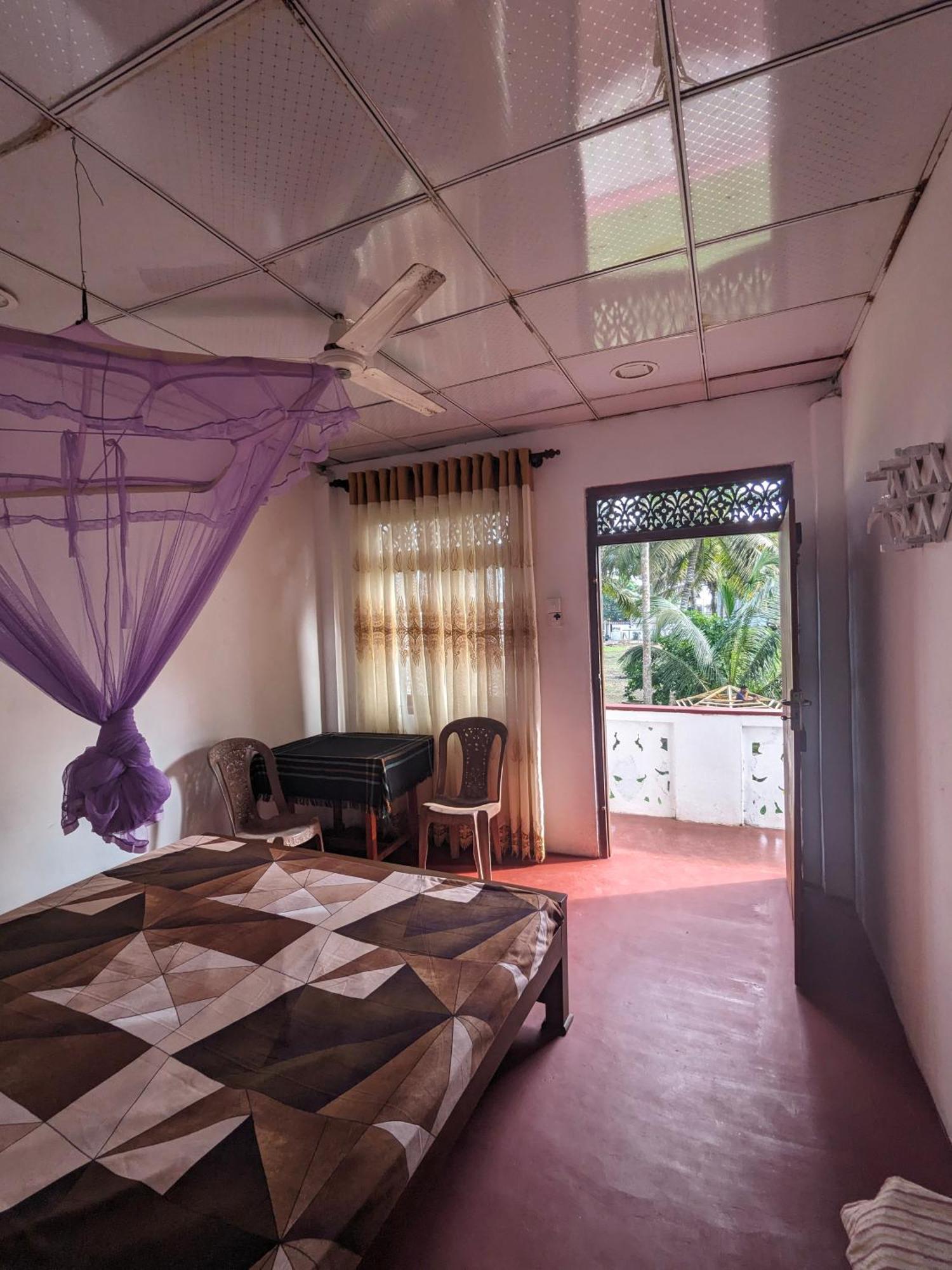 Tropical Point Inn Матара Экстерьер фото